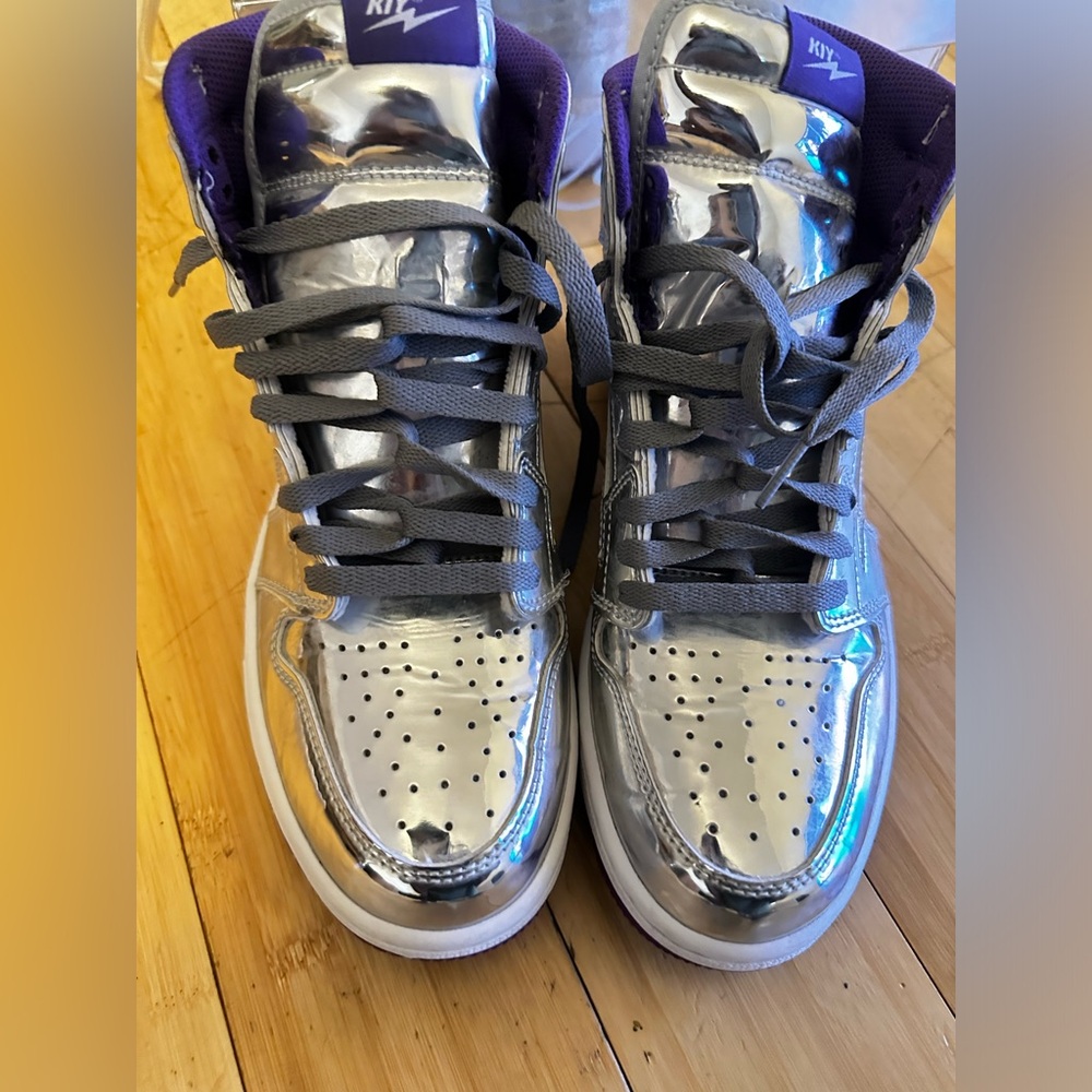Air Kiys Silver and Purple Sneakers